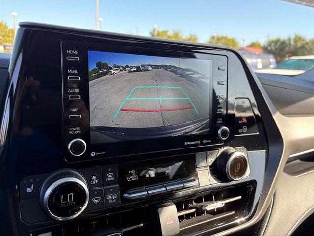 used 2022 Toyota Highlander car, priced at $31,988