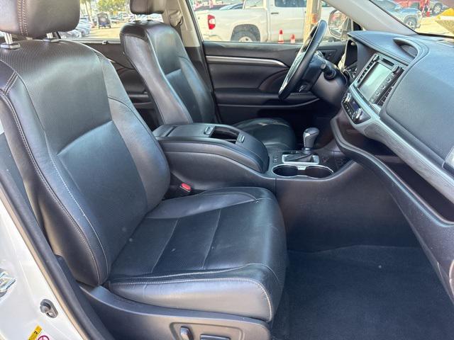 used 2018 Toyota Highlander car, priced at $23,688