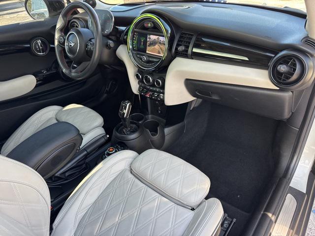 used 2021 MINI Hardtop car, priced at $20,199