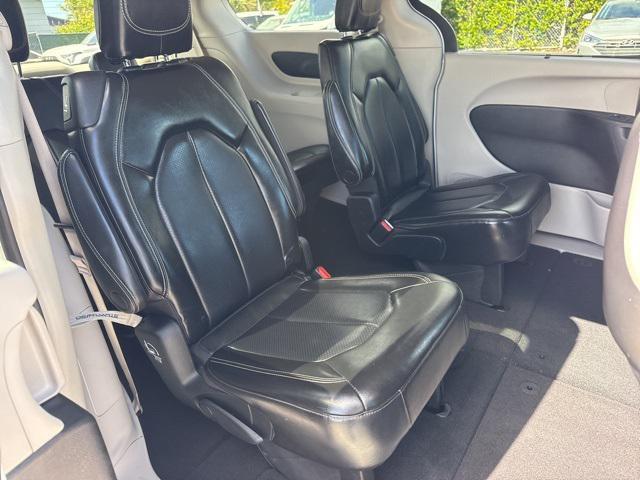 used 2023 Chrysler Pacifica car, priced at $22,039