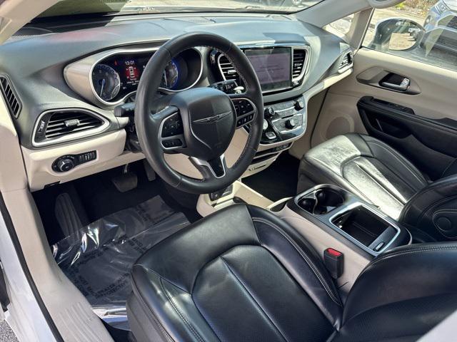used 2023 Chrysler Pacifica car, priced at $22,039