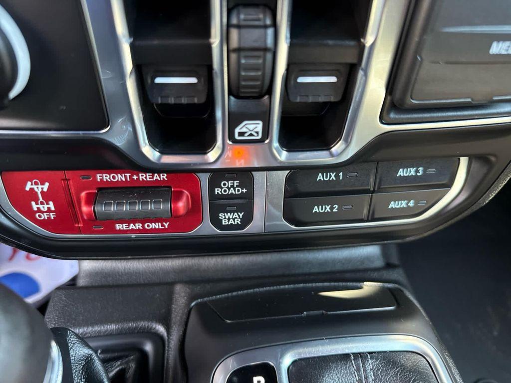 new 2025 Jeep Wrangler car, priced at $97,985