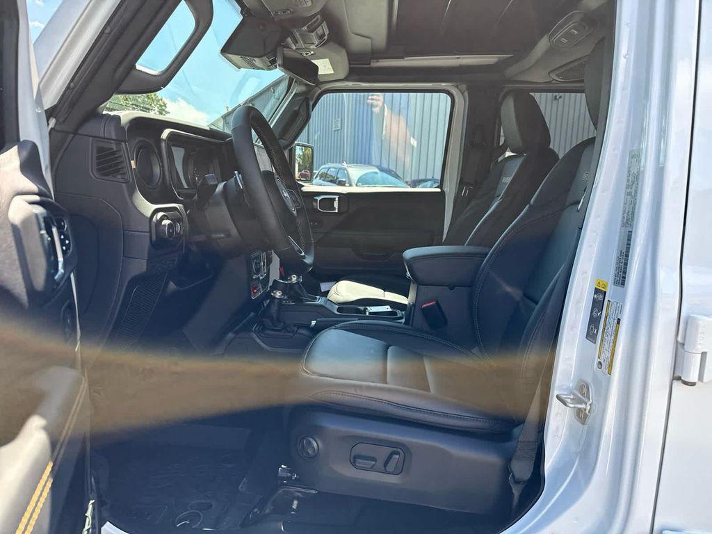 new 2025 Jeep Wrangler car, priced at $97,985