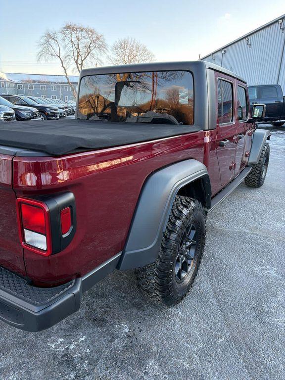 used 2022 Jeep Gladiator car, priced at $33,546