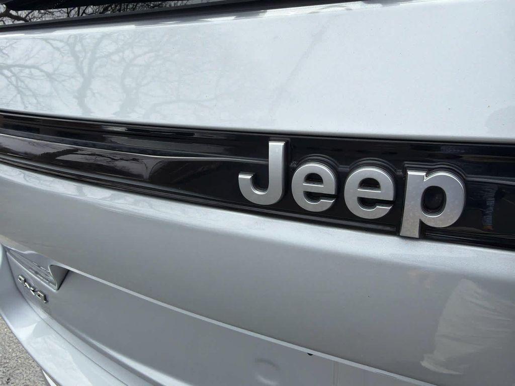 used 2023 Jeep Grand Cherokee car, priced at $42,560