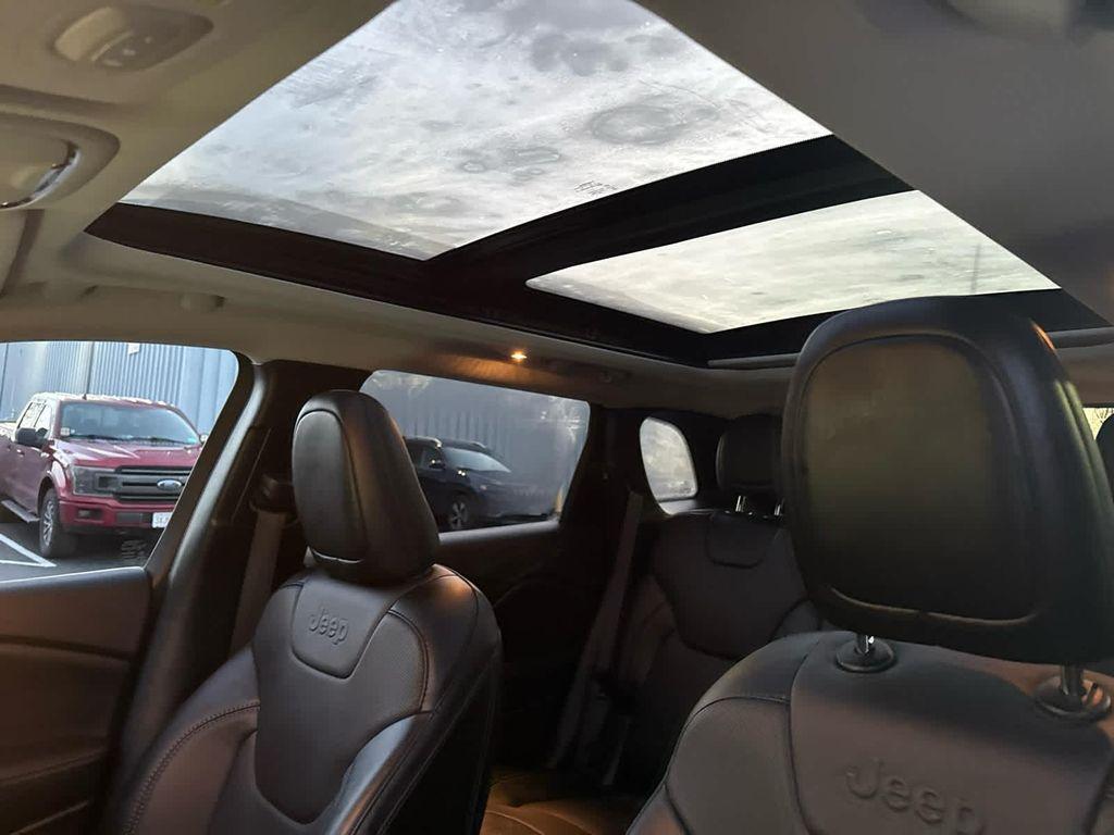 used 2022 Jeep Cherokee car, priced at $26,927