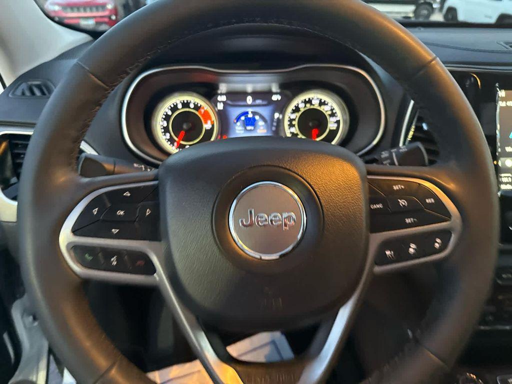 used 2022 Jeep Cherokee car, priced at $26,927