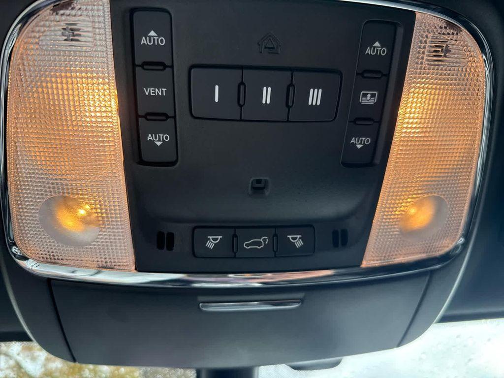 used 2022 Jeep Grand Cherokee car, priced at $30,365