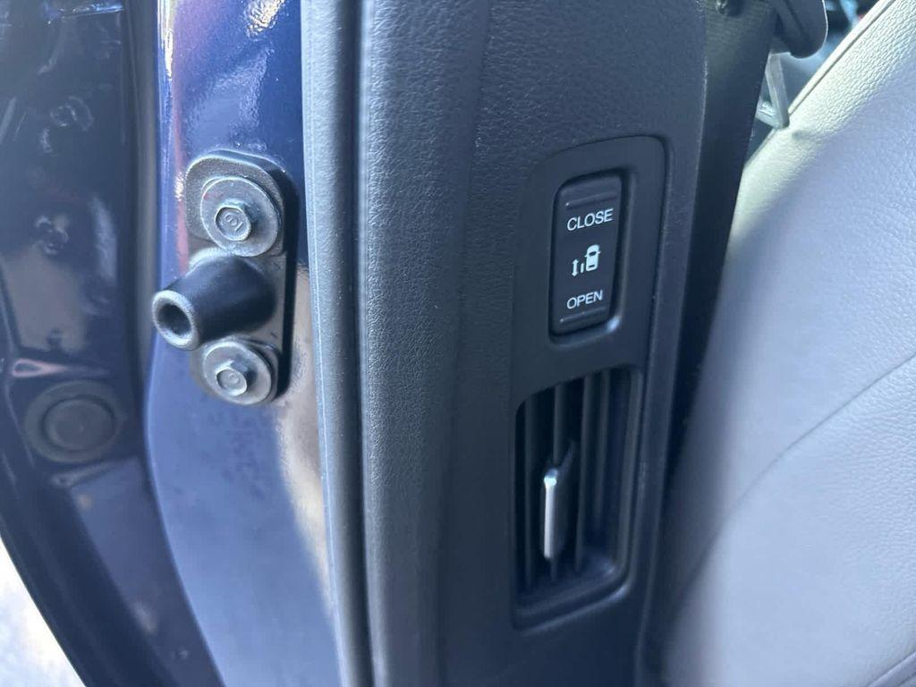 2022 Obsidian Blue Pearl Honda Odyssey