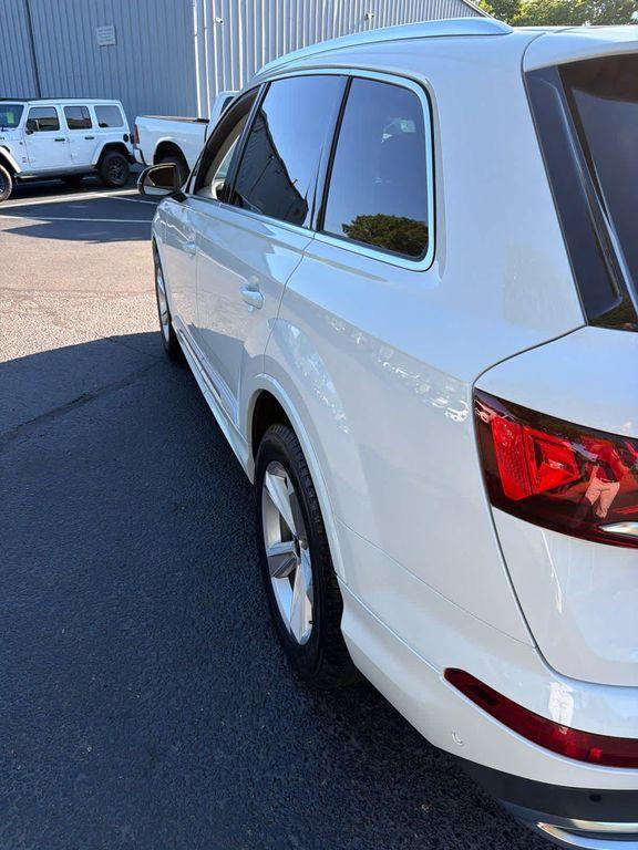 used 2023 Audi Q7 car, priced at $45,601