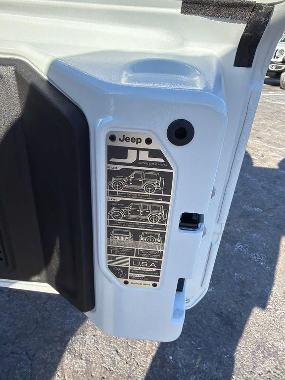 new 2026 Jeep Wrangler car, priced at $43,622