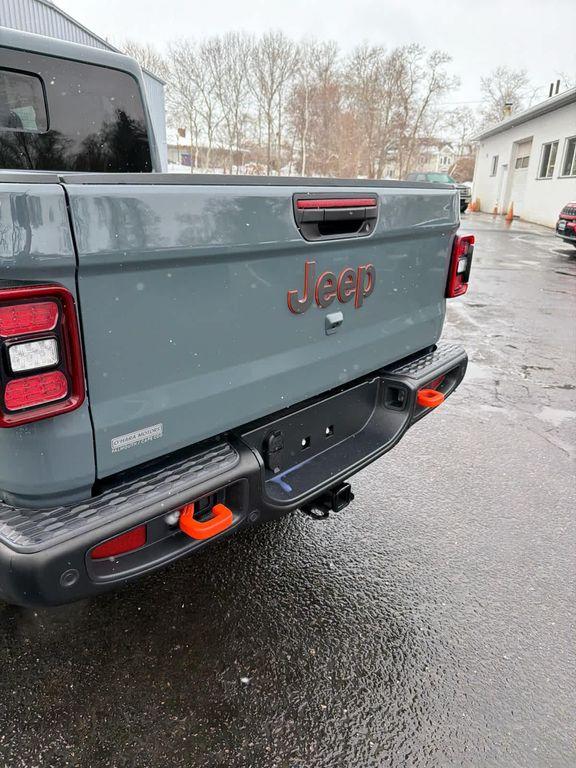 new 2026 Jeep Gladiator car, priced at $60,758