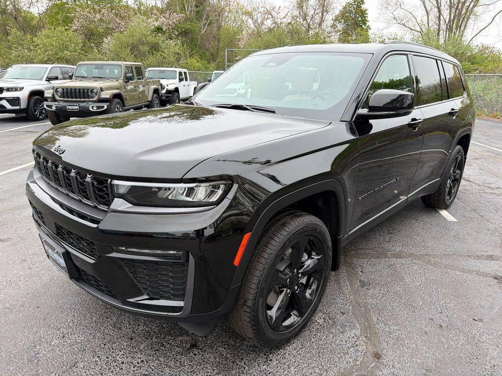 new 2026 Jeep Grand Cherokee L car, priced at $49,632