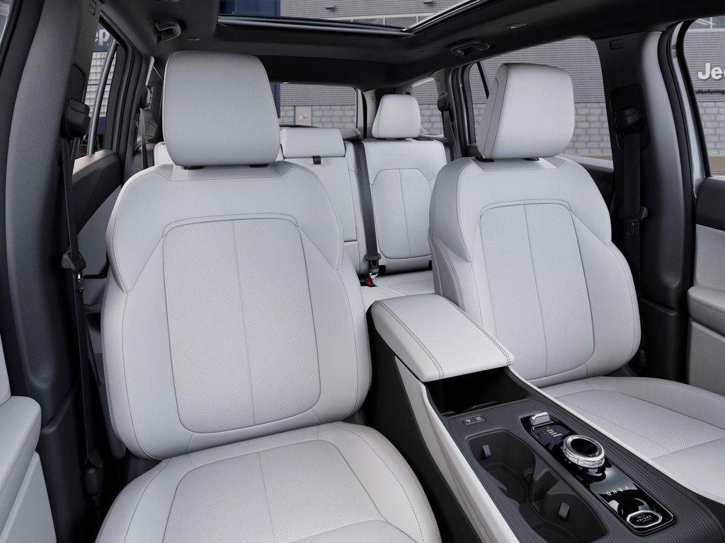 new 2026 Jeep Cherokee car, priced at $44,310