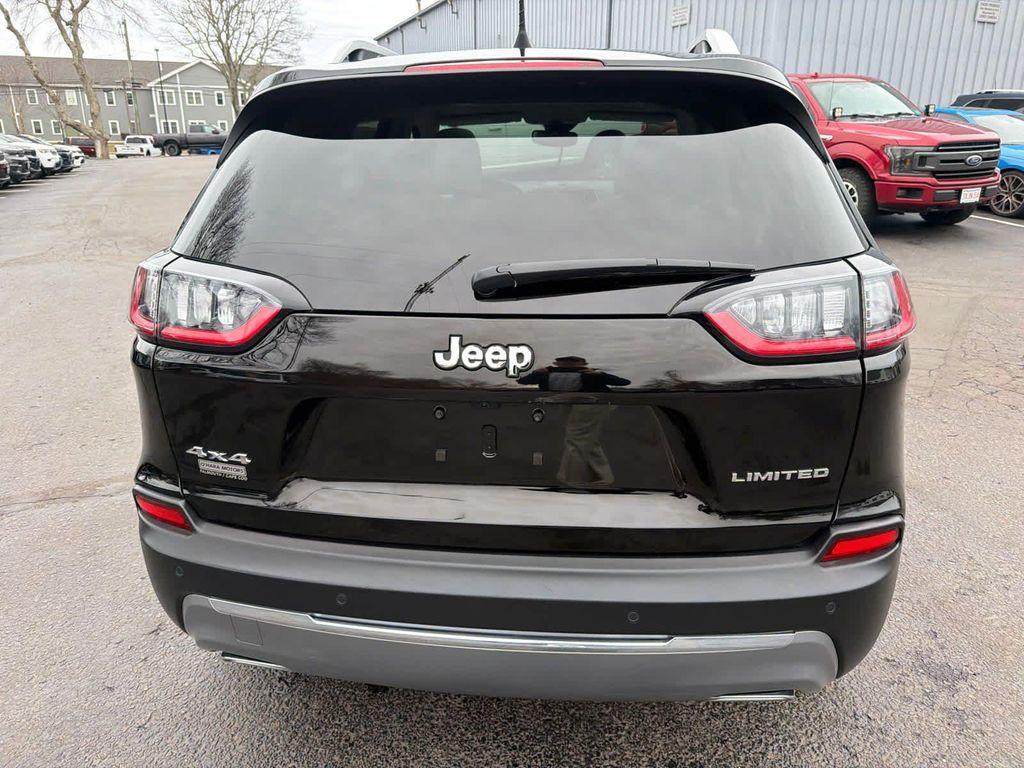 used 2021 Jeep Cherokee car, priced at $24,221