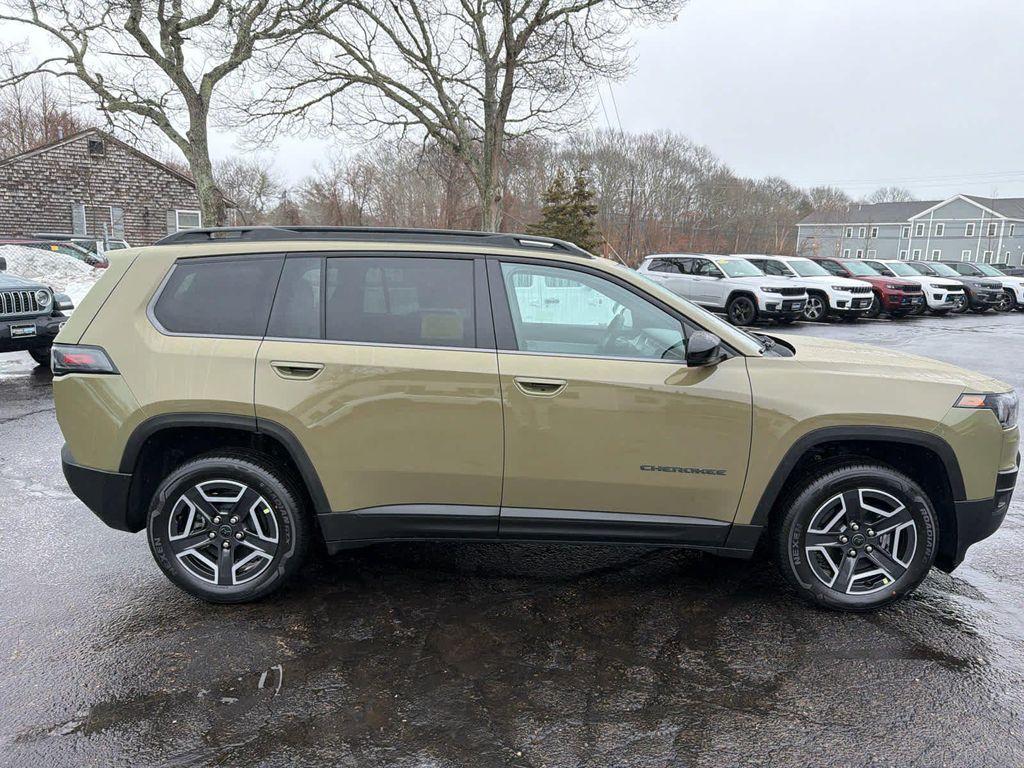 new 2026 Jeep Cherokee car, priced at $40,590