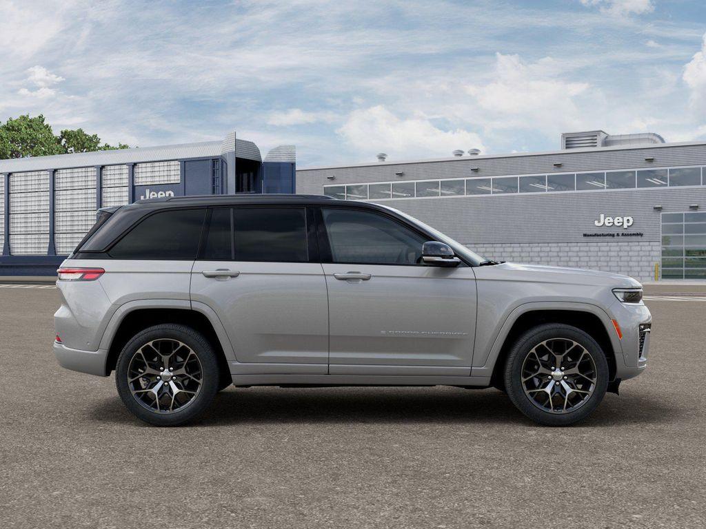 new 2026 Jeep Grand Cherokee car, priced at $59,874