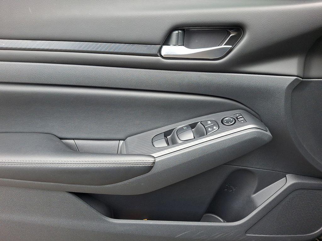 used 2025 Nissan Altima car, priced at $25,699