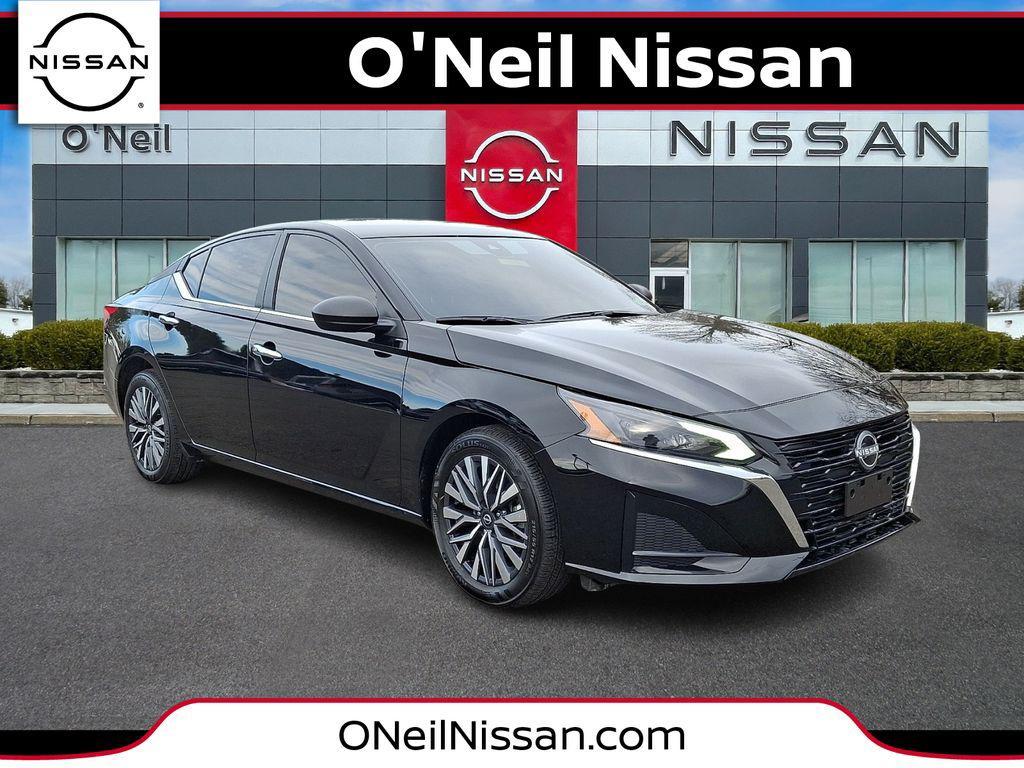 used 2025 Nissan Altima car, priced at $25,699