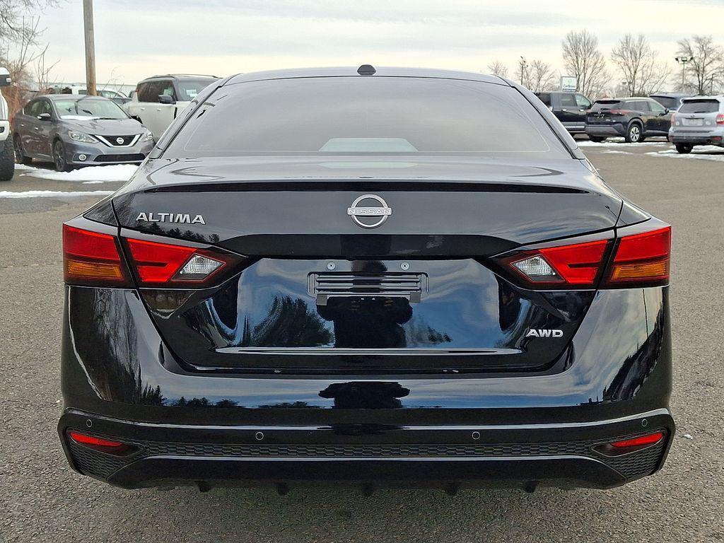 used 2025 Nissan Altima car, priced at $25,699