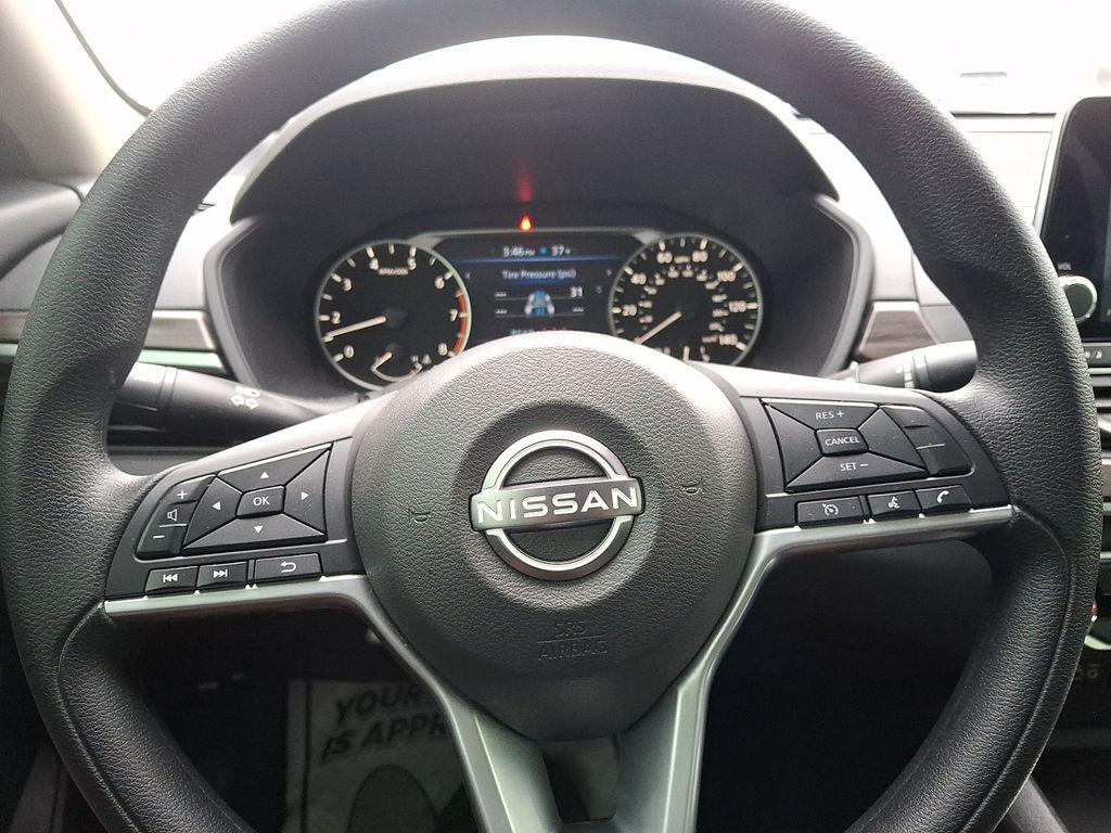 used 2025 Nissan Altima car, priced at $25,699