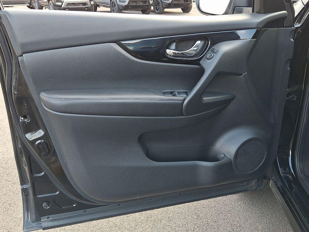 used 2019 Nissan Rogue Sport car, priced at $15,750