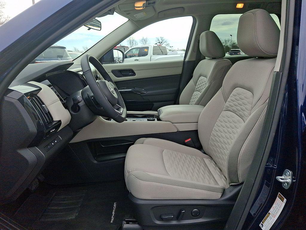 used 2023 Nissan Pathfinder car, priced at $32,467