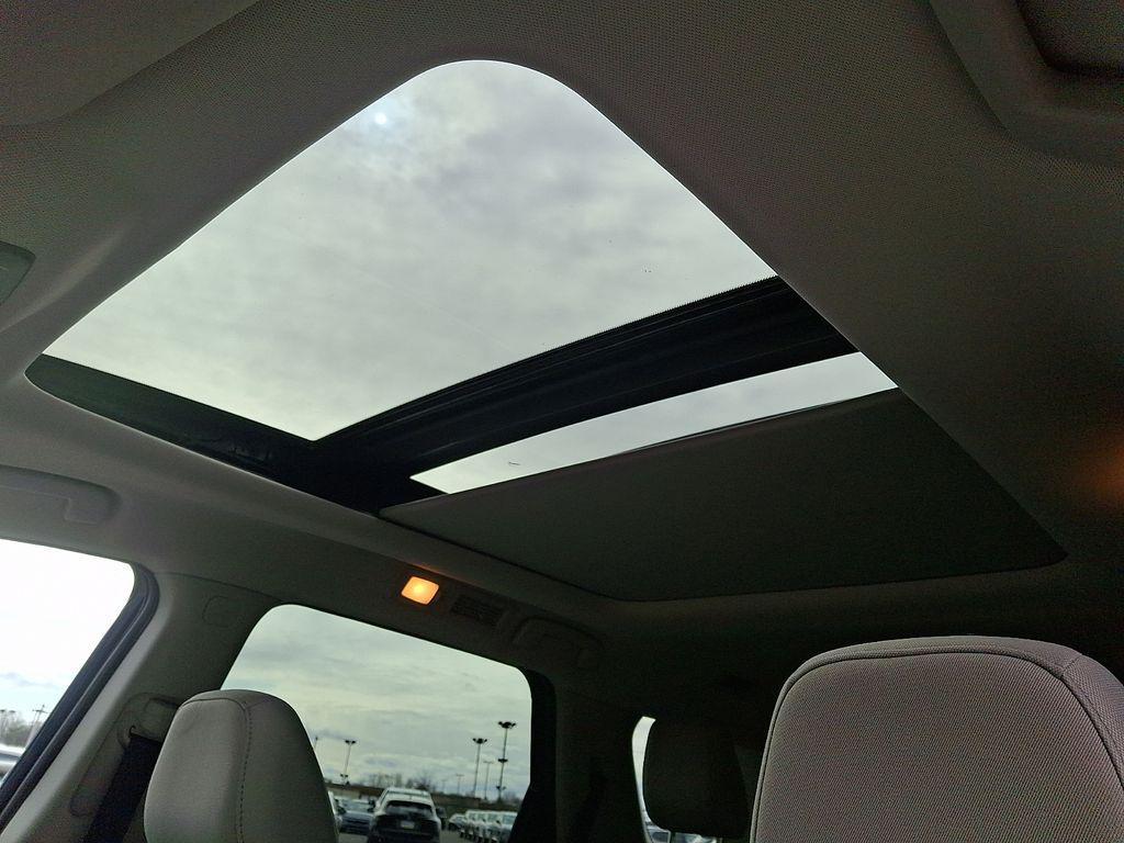 used 2023 Nissan Pathfinder car, priced at $32,467