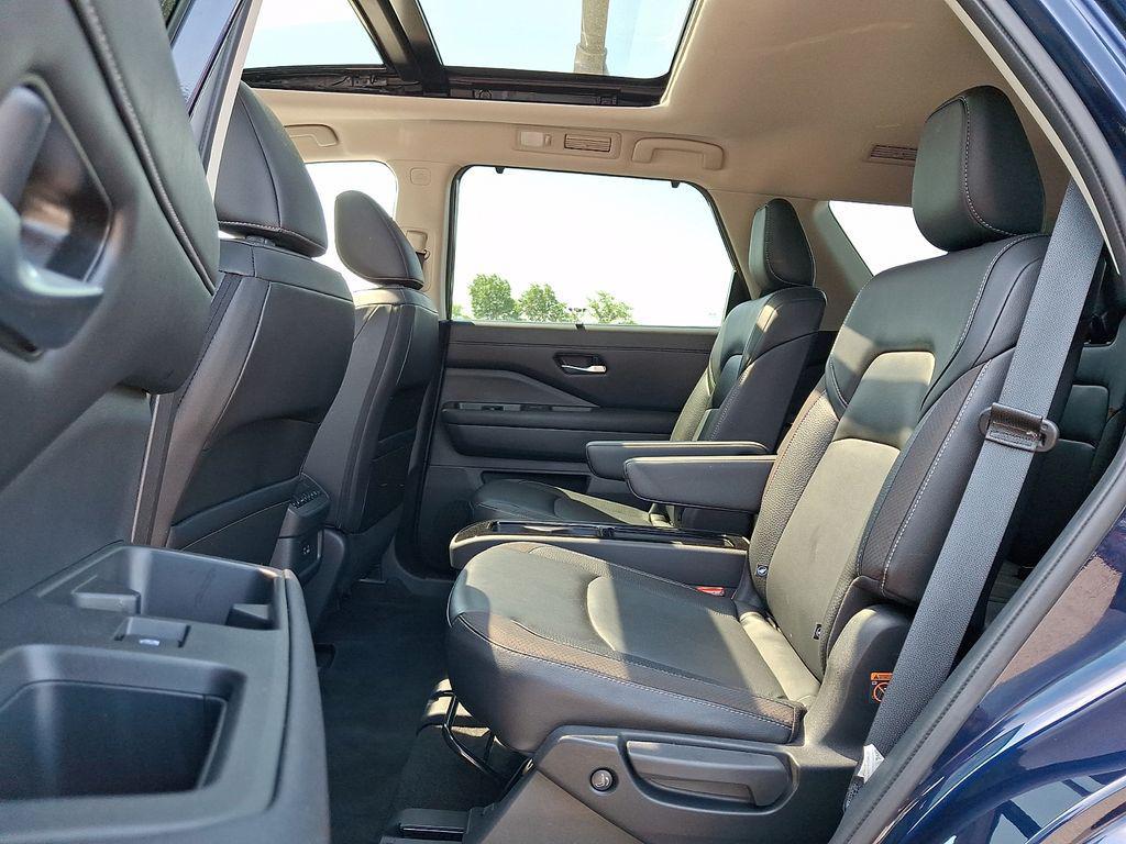 used 2023 Nissan Pathfinder car, priced at $38,570