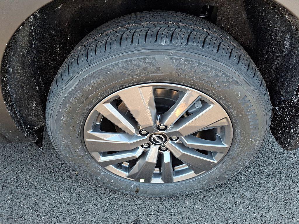 new 2026 Nissan Pathfinder car, priced at $42,605