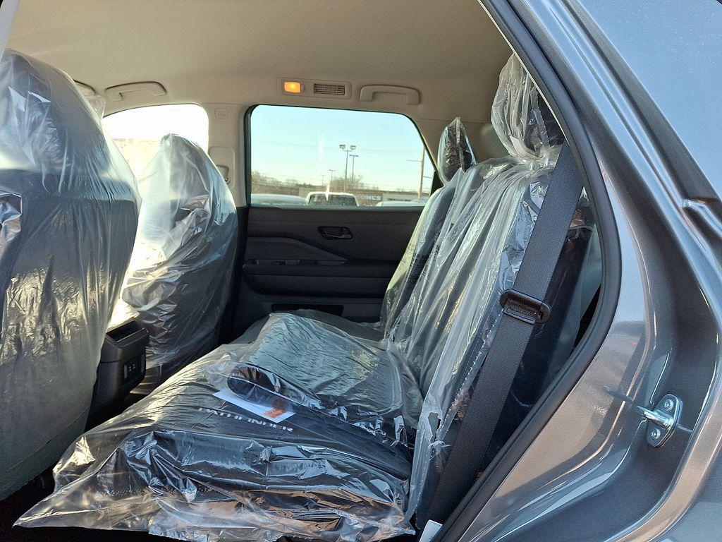 new 2026 Nissan Pathfinder car, priced at $42,605