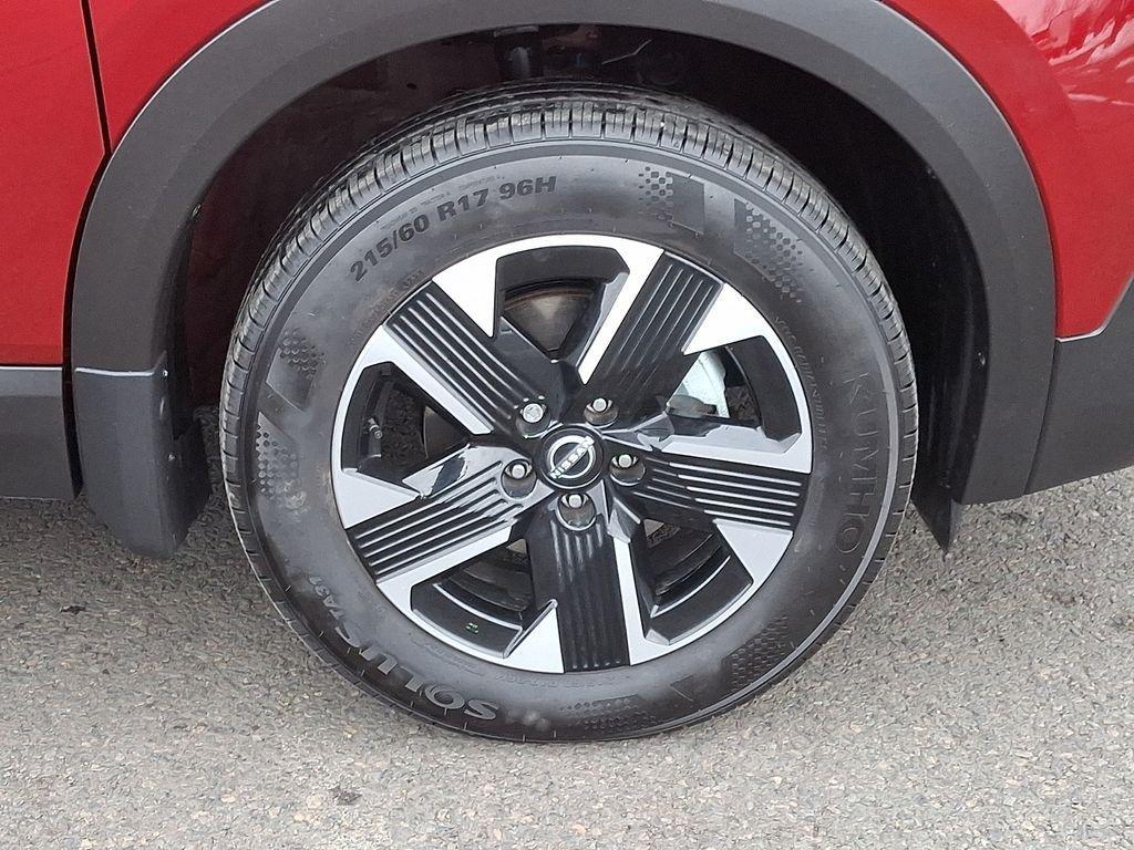 used 2025 Nissan Kicks car, priced at $25,690