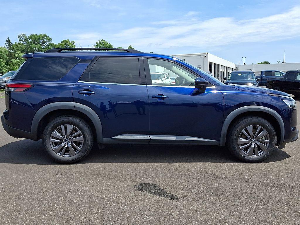 used 2022 Nissan Pathfinder car, priced at $25,333