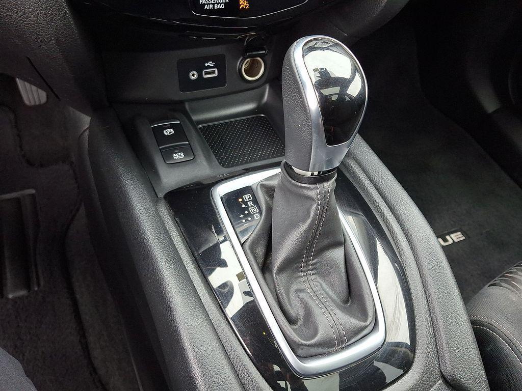 used 2019 Nissan Rogue car, priced at $19,999