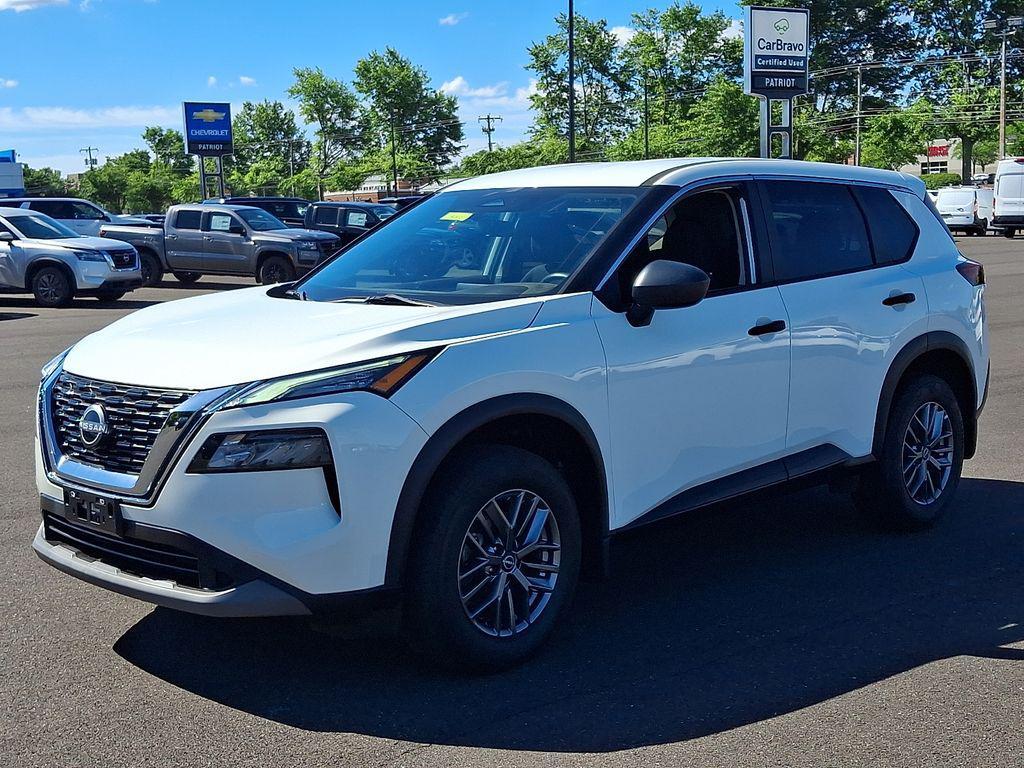 used 2023 Nissan Rogue car, priced at $24,989