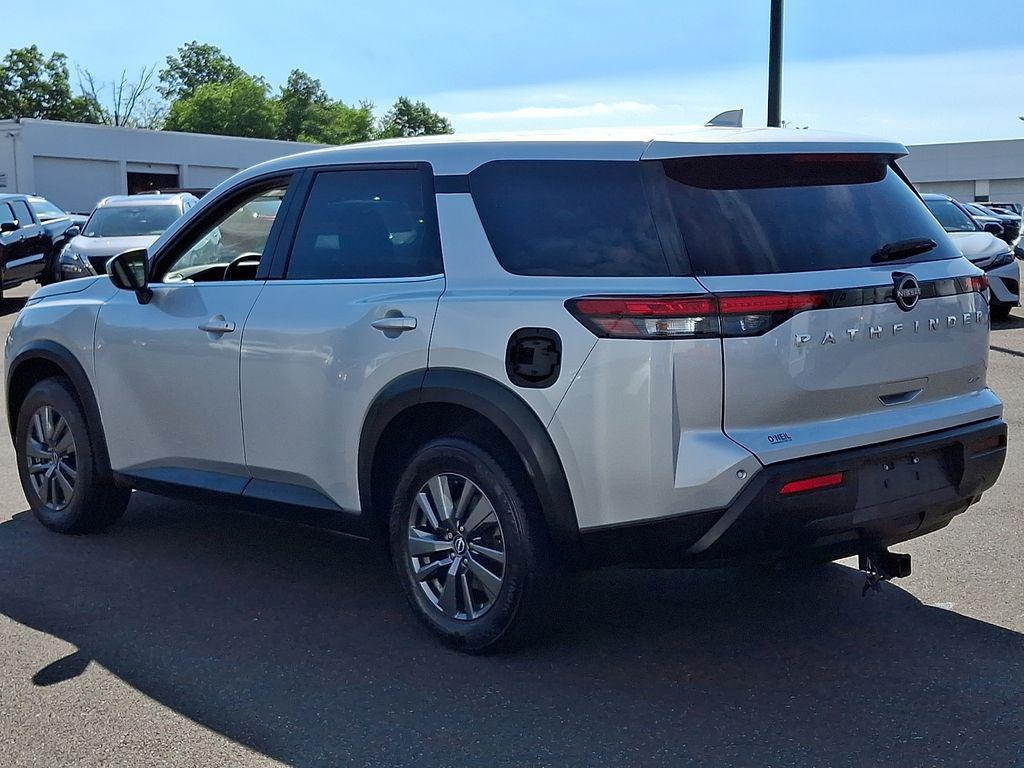 used 2022 Nissan Pathfinder car, priced at $24,729