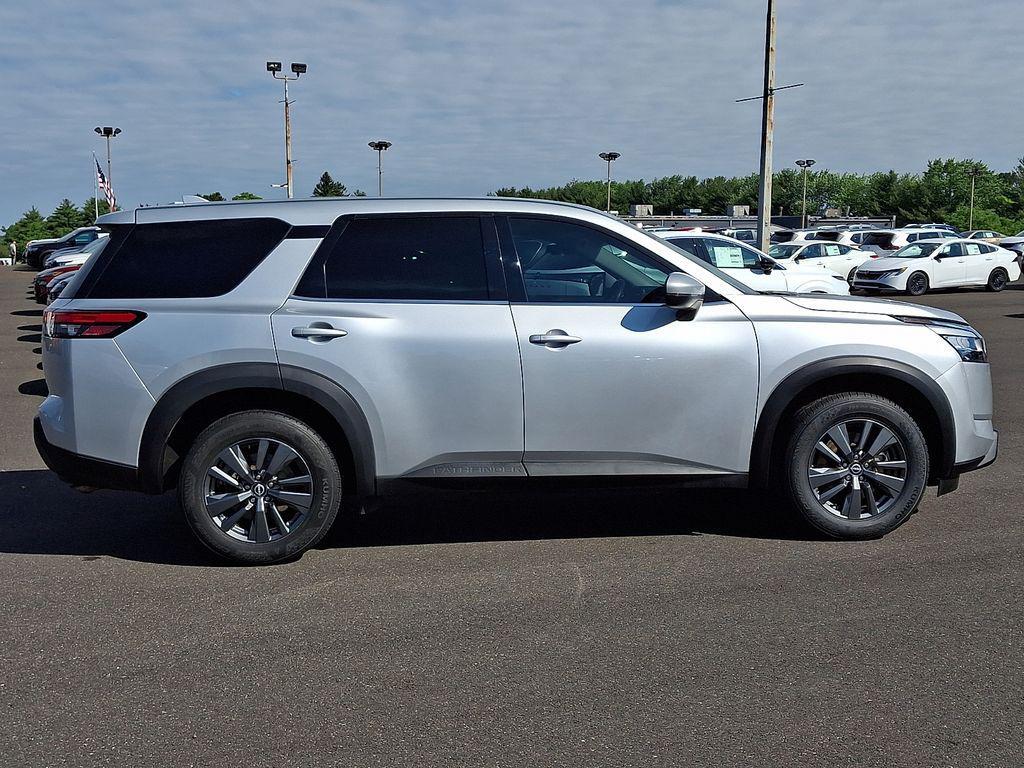 used 2022 Nissan Pathfinder car, priced at $24,729