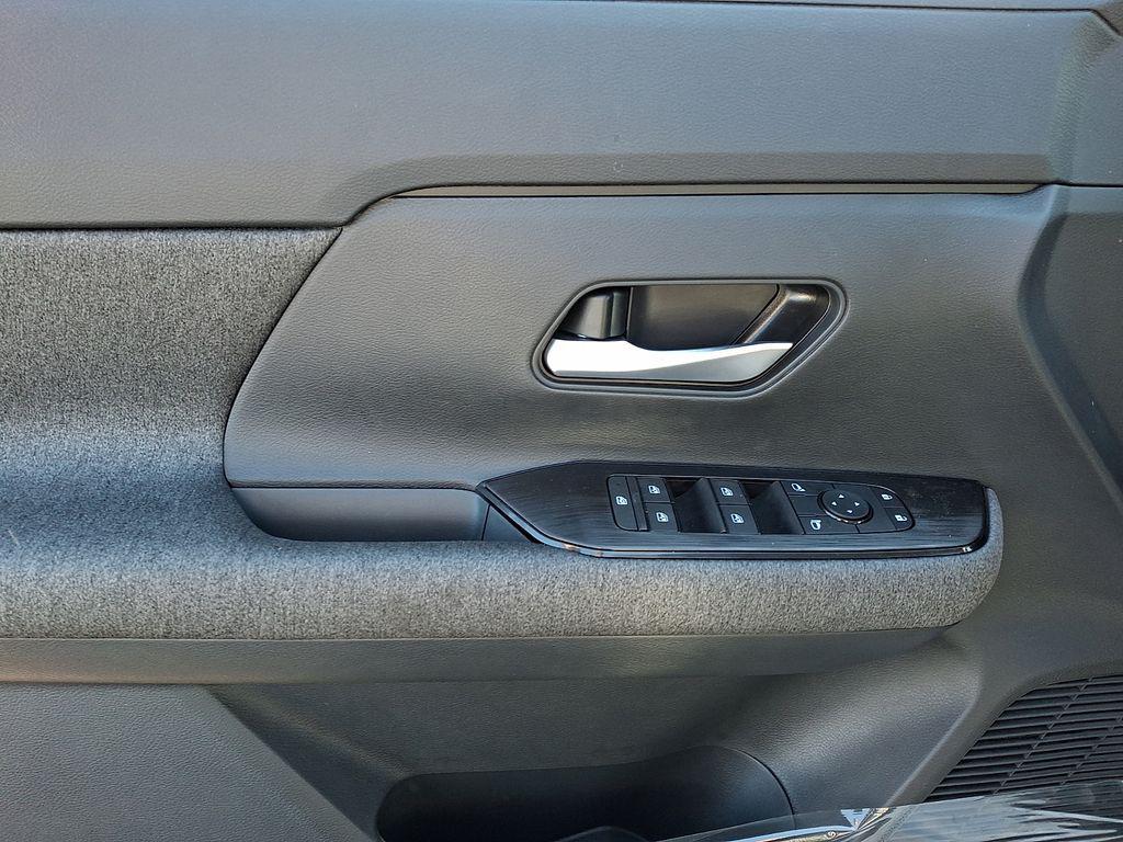 new 2026 Nissan Kicks car, priced at $27,690