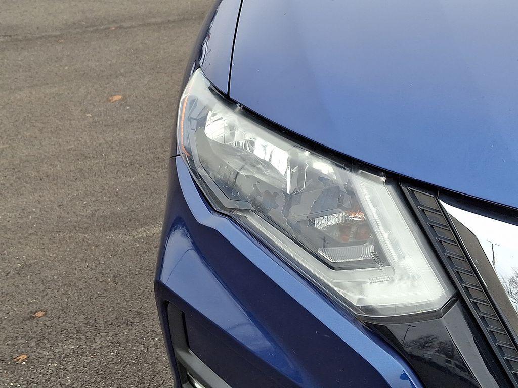 used 2017 Nissan Rogue car, priced at $15,909