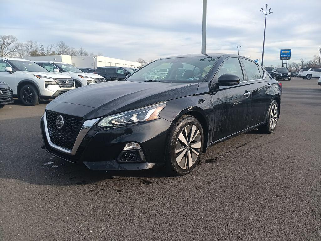 used 2021 Nissan Altima car, priced at $19,999