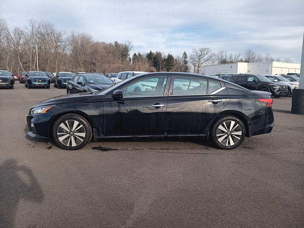 used 2021 Nissan Altima car, priced at $19,999