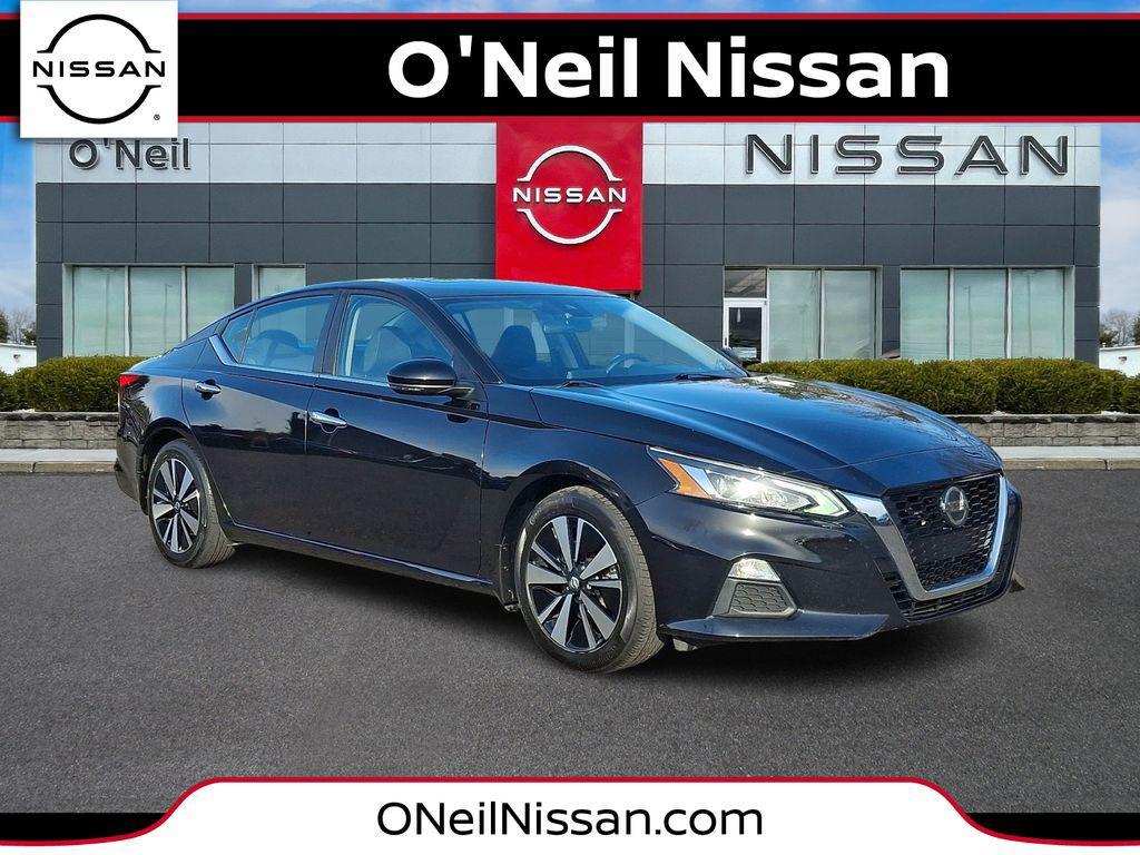 used 2021 Nissan Altima car, priced at $19,999