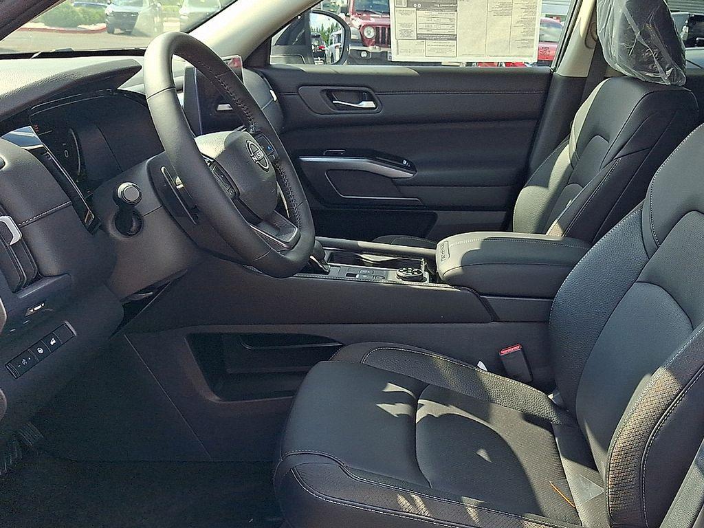 new 2026 Nissan Pathfinder car, priced at $41,740