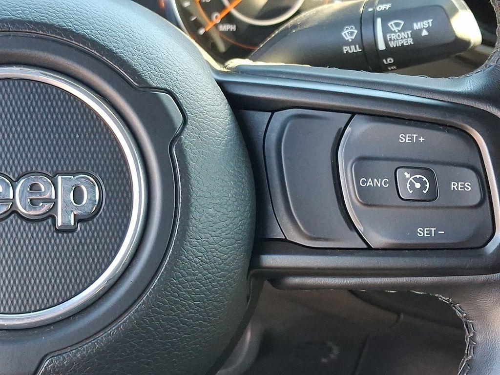 used 2022 Jeep Gladiator car, priced at $31,609