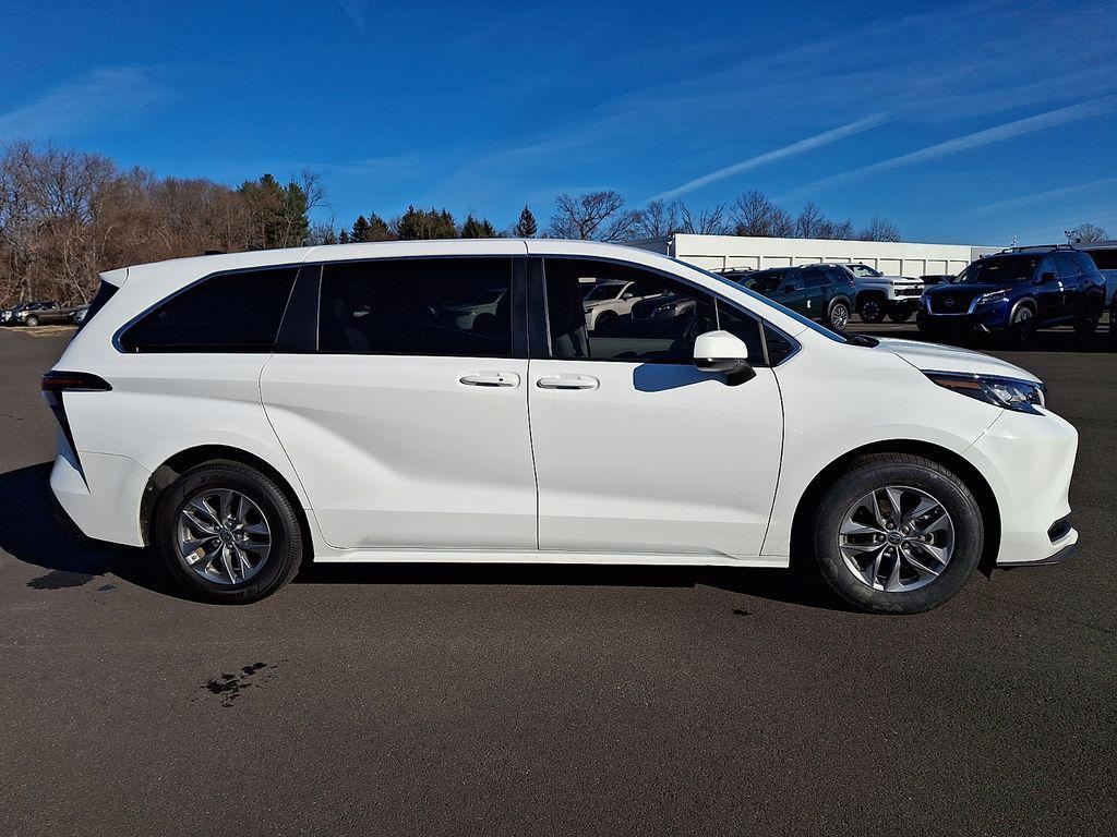used 2023 Toyota Sienna car, priced at $33,200