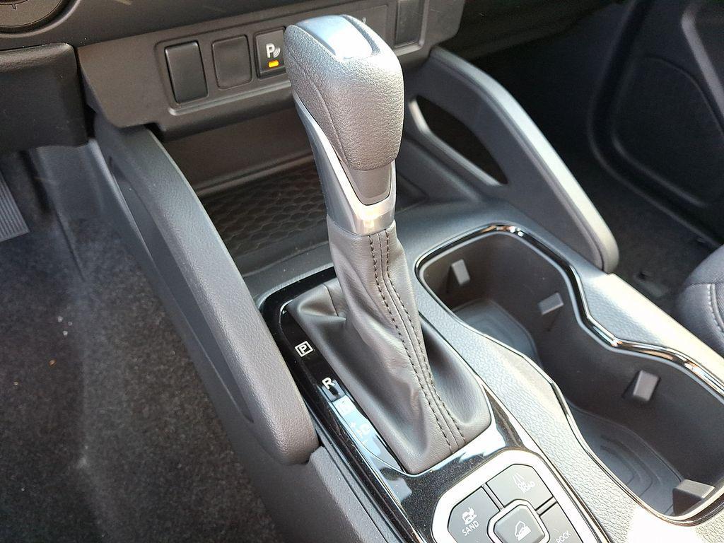new 2026 Nissan Frontier car, priced at $39,558