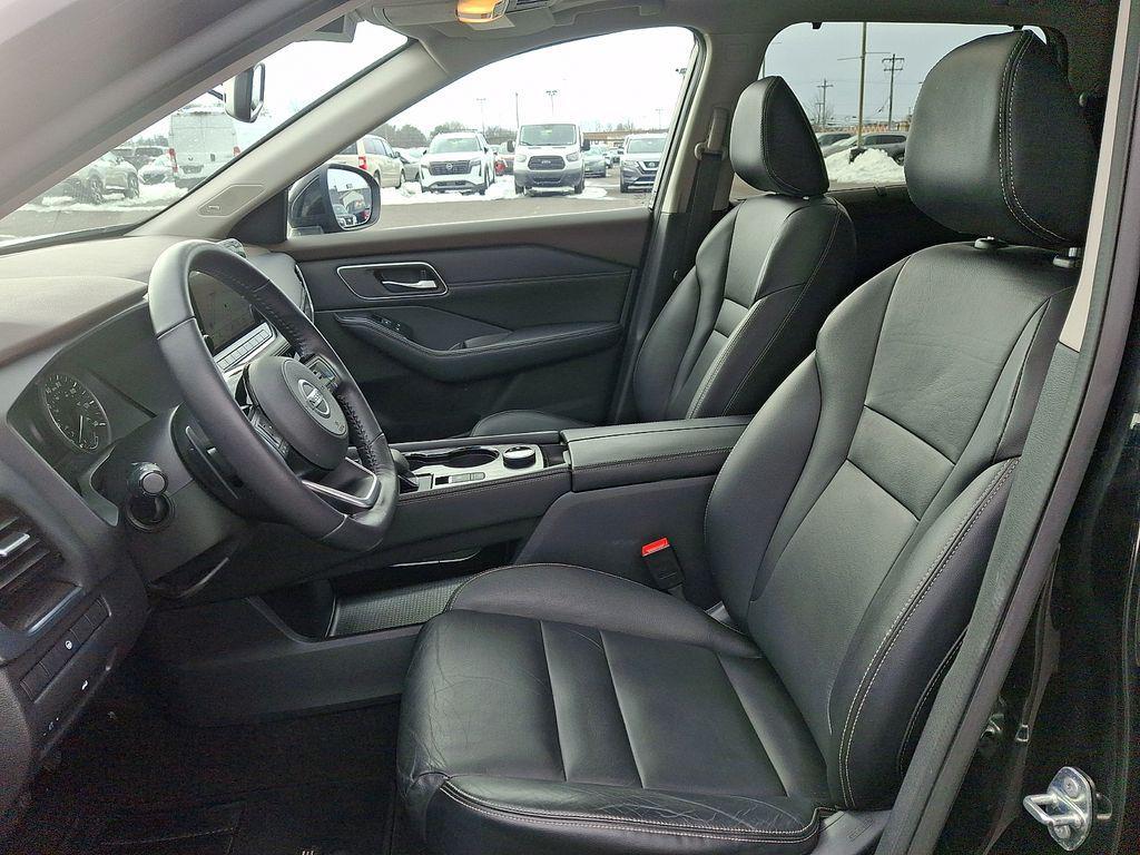 used 2021 Nissan Rogue car, priced at $25,919