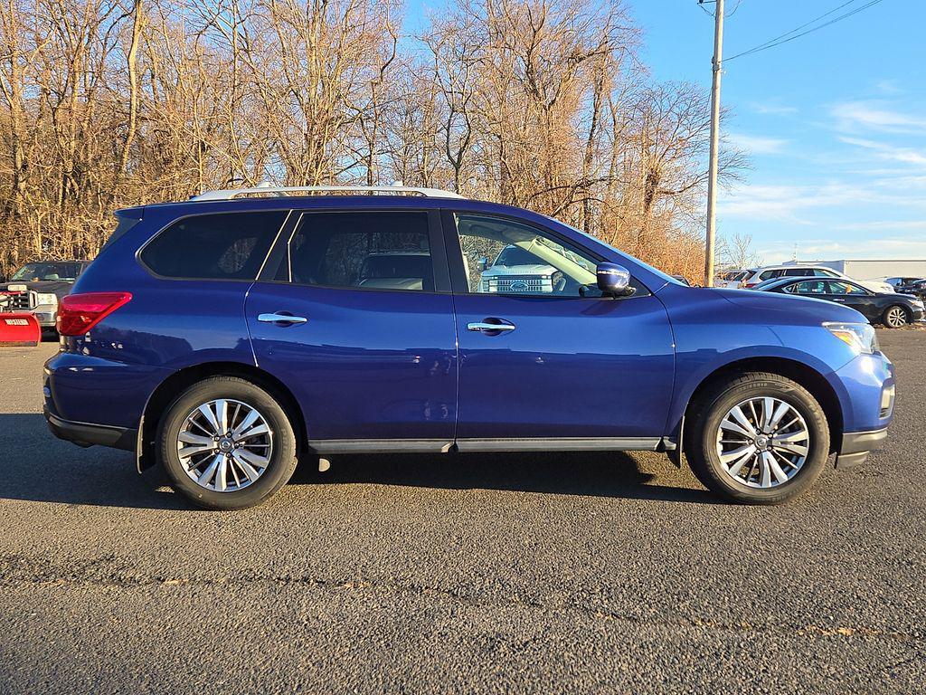 used 2020 Nissan Pathfinder car, priced at $17,927