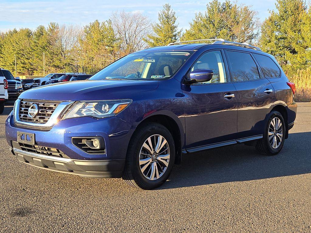 used 2020 Nissan Pathfinder car, priced at $17,927