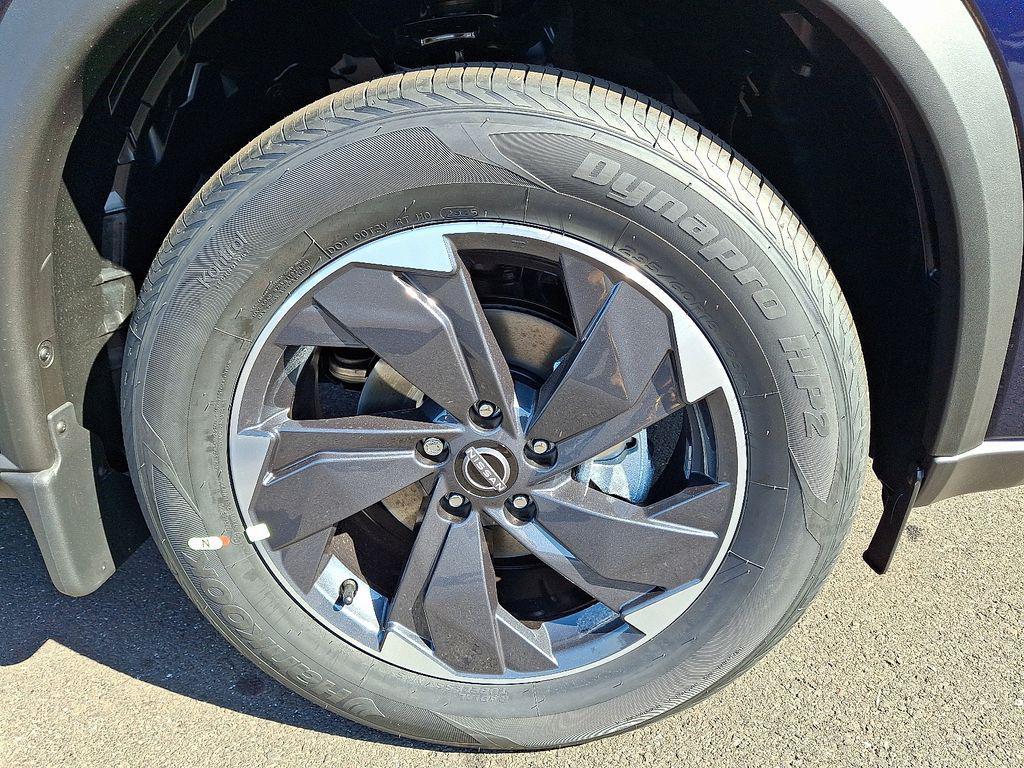 new 2026 Nissan Rogue car, priced at $28,600